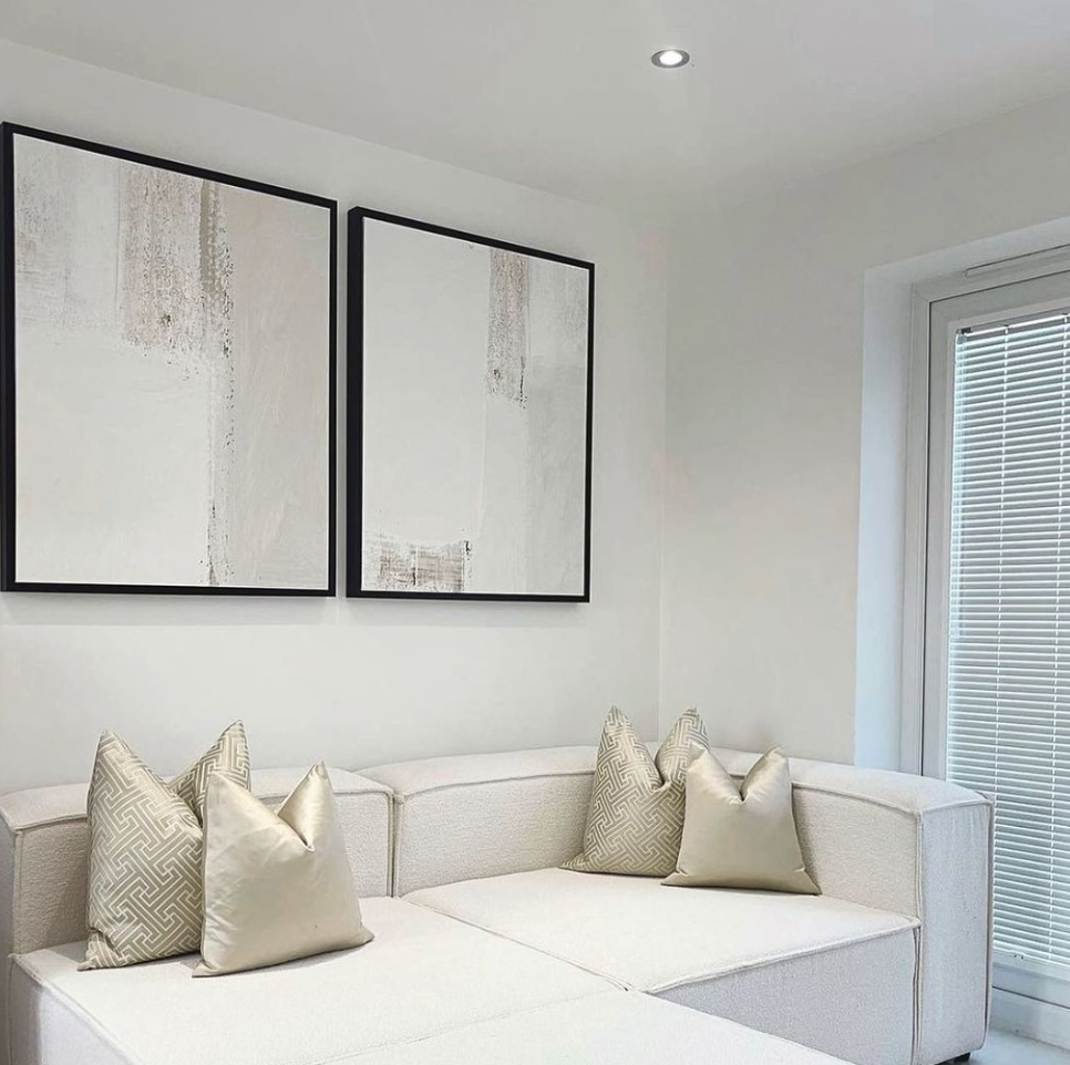 How To Style Black Frames For Winter